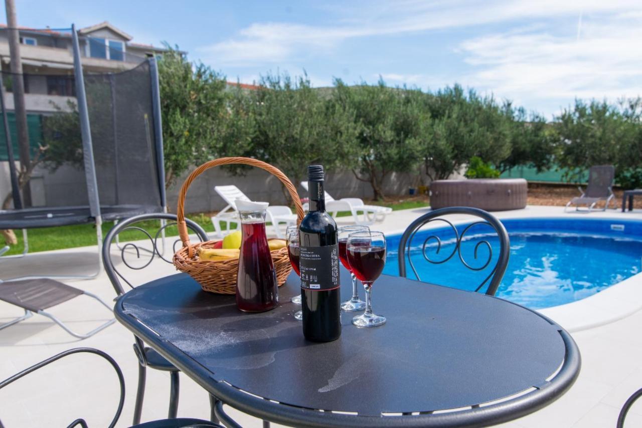 Villa Initium,Heated Pool All Season Trogir Dış mekan fotoğraf