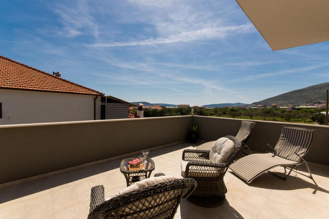 Villa Initium,Heated Pool All Season Trogir Dış mekan fotoğraf