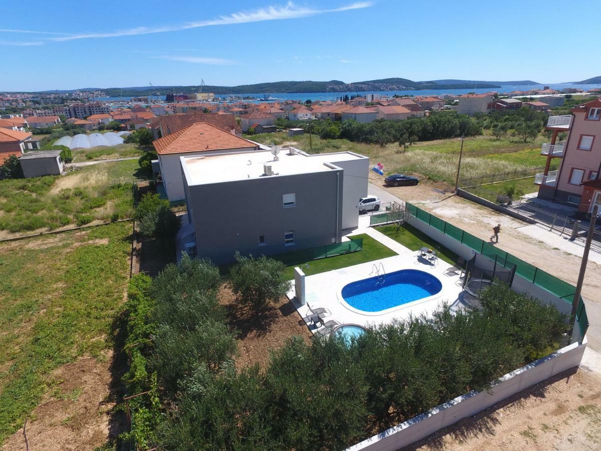 Villa Initium,Heated Pool All Season Trogir Dış mekan fotoğraf