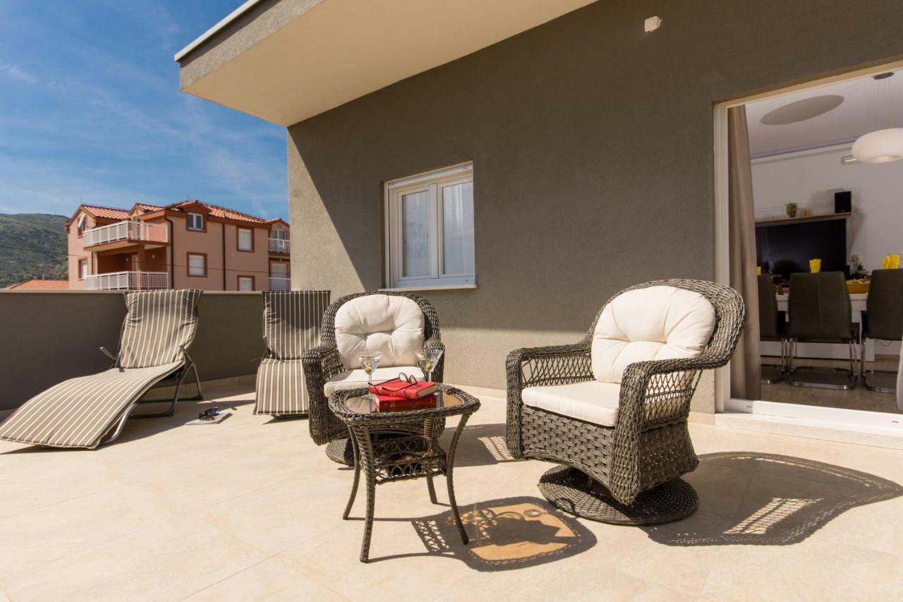 Villa Initium,Heated Pool All Season Trogir Dış mekan fotoğraf